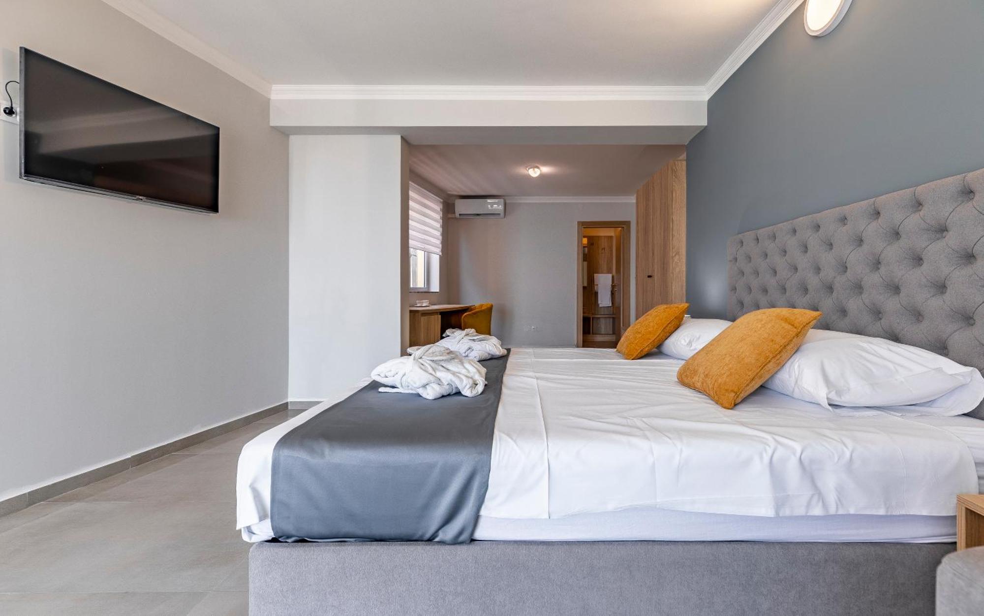 Hotel Koral Медулин Екстериор снимка