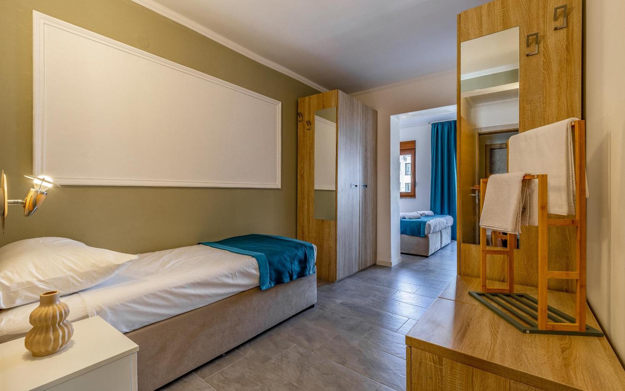 Hotel Koral Медулин Екстериор снимка