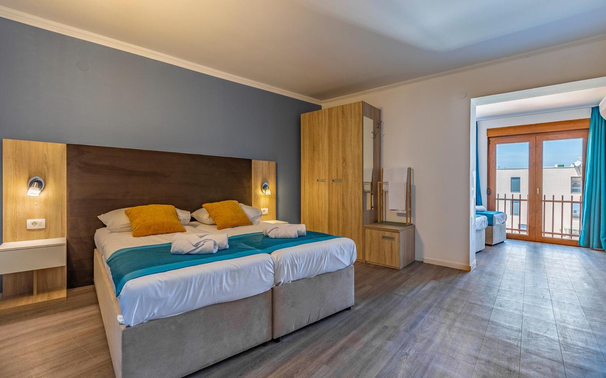 Hotel Koral Медулин Екстериор снимка